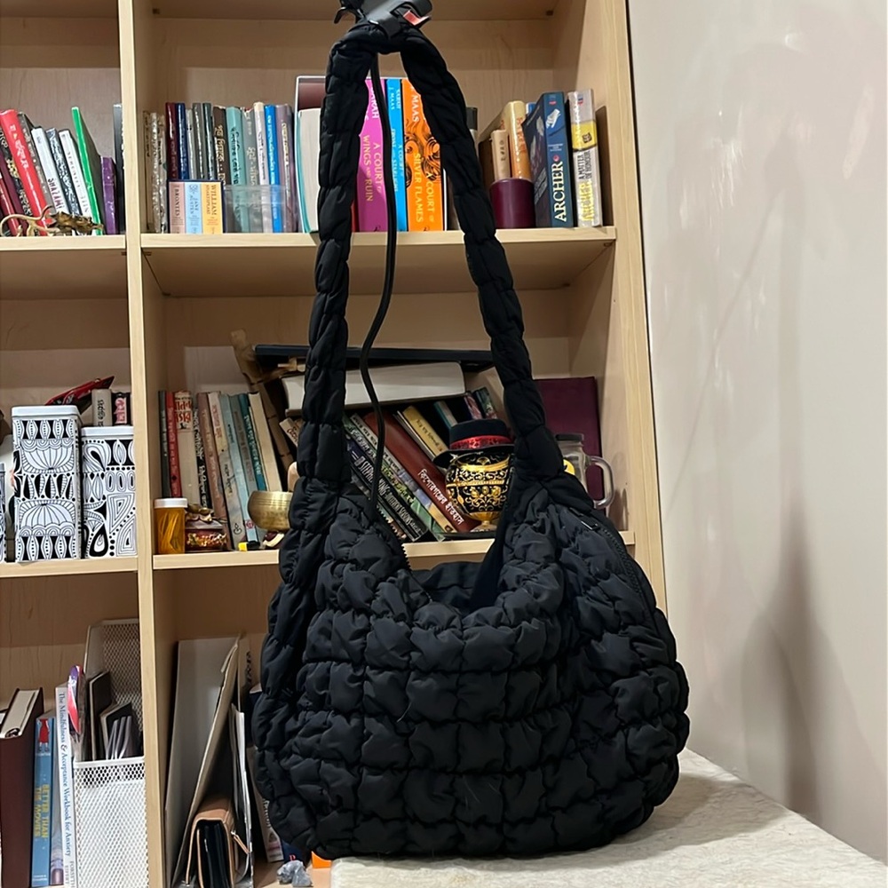 Simons Bubble Quilted Tote